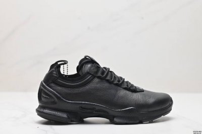 公司级ecco爱步 户外防滑 皮革 低帮 运动休闲鞋 尺码:39-44 Id:Zfd474-Re D