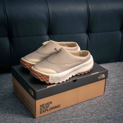 核心私 北面The North Face Never Stop 舒适百搭 防滑透气 低帮 生活休闲鞋 货号：Nfoa8A92Tiu-065 尺码：36 37 3