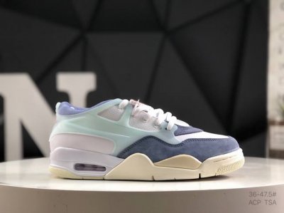210 jordan Air Jordan 4 Rm 复古篮球鞋 此款鞋采用近几年比较流行的版型设计，外观时尚大气。鞋底采用耐磨的材质，穿上它，让您感觉到舒适的