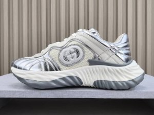 渠道优势 ！ 专柜版 古驰 Gucci古驰 Ripple系列运动鞋 皮革 时尚舒适 低帮 生活休闲鞋 灰银 尺码 ；35 36 37 3839 40 41 42