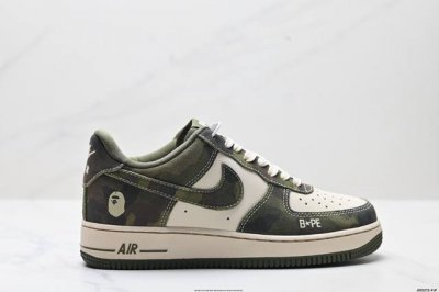 公司级Nike Air Force 1‘07 原楦头原纸板 打造纯正低帮空军版型 专注外贸渠道 全掌内置蜂窝气垫 原盒配件 原厂中底钢印、拉帮完美 货号:Ch6