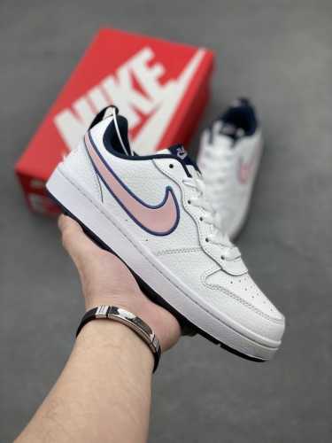 超级福利 核心特价100 长期补货 nike Court Borough Low 低帮百搭透气休闲运动板鞋男女鞋 经典耐用的设计，兼顾舒适脚感和出众风范，演绎匠