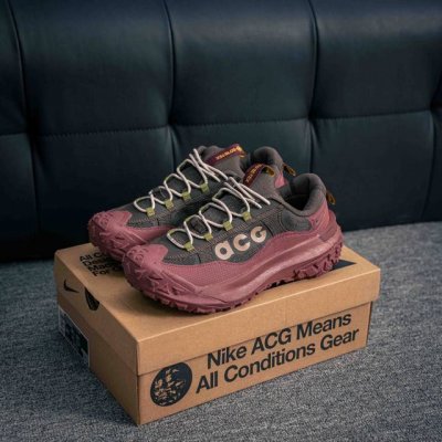 核心私 Nike Acg Mountain Fly 2 Low 外户登山列系越跑低帮休闲动运徒步鞋 货号：Hf6245 尺码：36 36.5 37.5 38 3