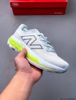 集图 new Balance Nb Fresh Foam X Vongo V6顶级稳定支撑训练鞋 稳定性出色 功能强大 舒适度高 可以进行日常长距离训练 051