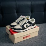 核心私 Nike Dunk 全套原楦原模倾力打造完美版型 独家原厂航空铝磨具打磨大底 鞋头坡度极致还原 无解鞋型 原盒原配 圈内天花板工艺 原厂冲刀 超高清洁度