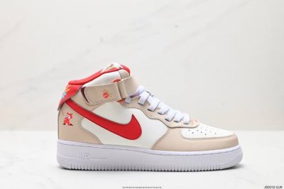 公司级air Force 1 ‘07 Mi D原楦头原纸板 打造纯正空军版型 专注外贸渠道 全掌内置蜂窝气垫 原盒配件 原厂中底钢印、拉帮完美 官方同步上架 货