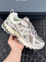 核心私 Nb新百伦new Balance Ml610T 系列低帮山系越野跑旅游复古老爹风休闲运动鞋 首次亮相为2012年，相距10年后new Balance 对
