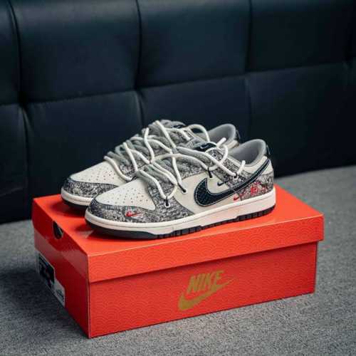 360 核心私 Nike Dunk 全套原楦原模倾力打造完美版型 独家原厂航空铝磨具打磨大底 鞋头坡度极致还原 无解鞋型 原盒原配 圈内天花板工艺 原厂冲刀 超