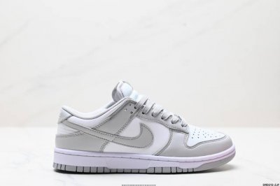 公司级耐克Nike Dunk Low Retro 扣篮系列低帮休闲运动滑板板鞋 货号:Dd1391-102 尺码:36 36.5 37.5 38 38.5 39