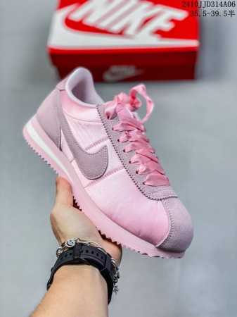 公司级nike Classic Cortez 耐克经典轻便舒适男子阿甘鞋休闲跑步鞋运动鞋 纯粹而执着的精神 使得cortez种在了一代人的心里 无论是否喜欢它复 - 点击图像关闭