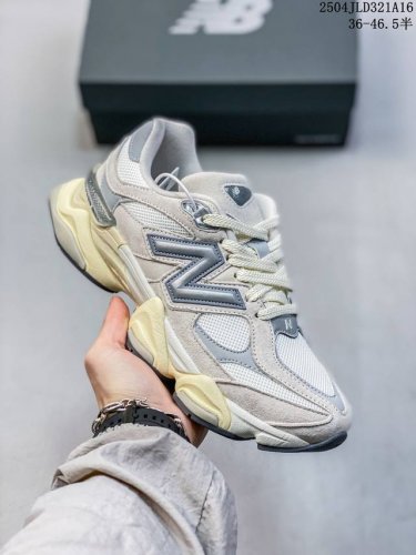 公司级Joe Freshgoods X New Balance Nb9060 联名款 复古休闲运动慢跑鞋 鞋款灵感源自设计师本人对夏日的怀日回忆。鞋面大身由空间