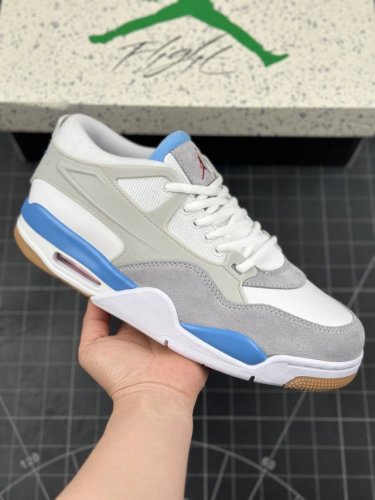 Air Jordan 4 Remastered Aj4 乔4重制生胶灰白蓝 低帮休闲运动鞋 #改造后的设计采用了别致的白色、由纺织网布、皮革和麂皮混合而成，散发