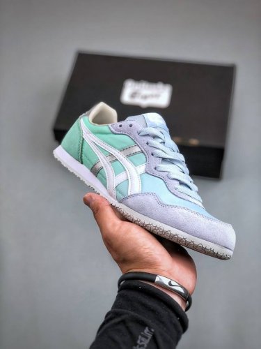 鬼塚虎 Onitsuka Tiger Serrano Low 塞拉诺系列低帮薄底复古经典百搭休闲慢跑鞋 货号： 3B400-407 尺码：36-45