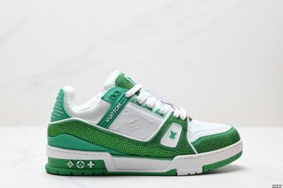 公司级升级原楦原纸版数据开发版型#这双“变胖”了的Trainer好受瞩目 又大又圆 ,全新 Lv路易威登Louis Vuitton Trainer Maxi L