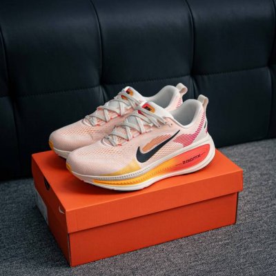 核心私 Nike Air Zoom Vomero 18 全新科技提前原鞋开发 运动跑鞋 区别市面真标版本 必定是官方强力主推款式，真正的Zoom缓震科技嵌入如假