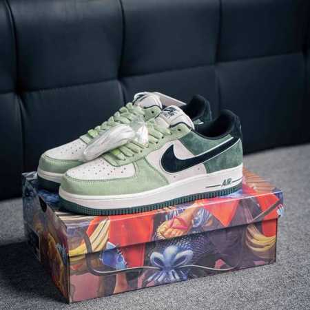 Air Force 1 原装级别 原楦头原纸板 打造纯正空军版型专注外贸渠道 全掌内置蜂窝气垫 原盒配件 原厂中底钢印、拉帮完美 货号：LF8989 333 尺 - 点击图像关闭