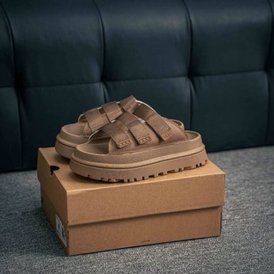 核心私 ugg Goldenglow Slide 简约时尚 Eva 防磨一字拖鞋 货号 1167430 尺码 36 36.5 37.5 38 38.5 39 4