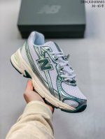 New Balance Nb740 英产 轻便复古休闲运动跑步鞋 全鞋身以网格布作为基地，在细节部分以皮革作为辅助添加，流线感很强。外形和New Balace
