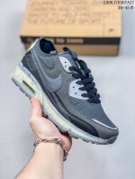 真标 耐克nike Air Max Terrascape 90 复古休闲运动鞋 革新外底设计，打造出众造型；半透明 Nike Grind 橡胶外底结合舒适鞋口和