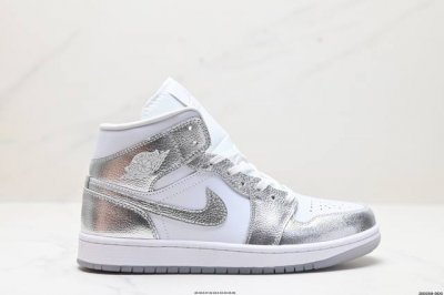 公司级nike Air Jordan 1 Retro Mid Aj1乔丹一代中帮经典复古文化休闲运动篮球鞋 市场唯一独家头层皮打造 原鞋原档案开发 原厂皮料 原