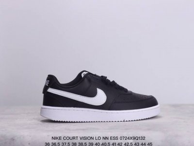 真标 Nike Court Vision Lo Nn Ess 低帮百搭透气休闲运动板鞋，经典耐用的设计，兼顾舒适脚感和出众风范，演绎匠心之作。结构性的支撑贴合感