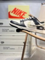 nike Sb Dunk Low“斯图西联名” 周年高端定制 低帮休闲板鞋 定制鞋盒 大厂纯原品质出货 超高清洁度 皮料切割干净无任何毛边 细节完美Zh2598