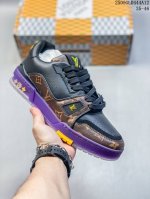 公司级 Lv路易威登Louis Vuitton Trail Sneaker Low休闲运动文化百搭篮球板鞋 致Tpr光泽鞋底#耐弯折滴塑支持片#鞋垫嵌入超软脚感
