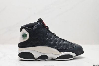 公司级耐克nike Air Jordan 13 迈克尔 乔丹aj13代复古中帮文化休闲运动篮球鞋 Airjordan 13以黑豹的风格制成 从猫咪般的反应和在球