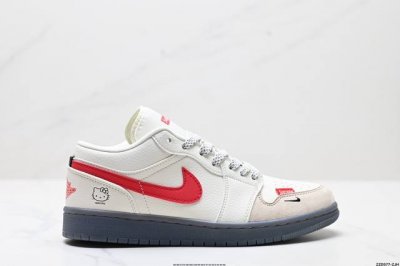 公司级Nike Air Jordan 1 Low Aj1乔1低帮休闲板鞋 同步官方配色 市场唯一独家头层皮打造 原鞋原档案开发 原厂皮料 原档冲孔鞋头 正确满胶