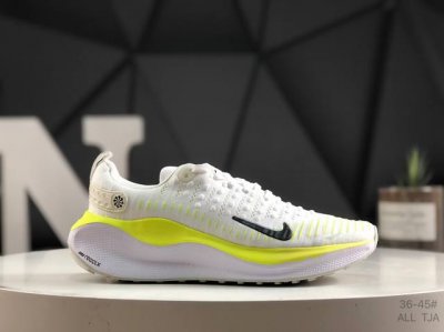 170 公司级带半码E Nike Zoom React Infinity Run Fk 4 马拉松机能风格运动鞋 实拍首发 #鞋款搭载柔软泡绵，在运动中为你塑就