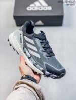 阿迪达斯Adidas N-5923三叶草 透气小Iniki 伊尼基复古跑步鞋。 采用针织透气网面头层牛皮革 货号:H P12710 尺码:40-45半 Id:1