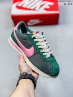 真标带半码 耐克 Nike Cortez Txt 绿粉 减震耐磨 低帮 跑步鞋 Hf9994 300 尺码：见图 编码：05Ny428A12