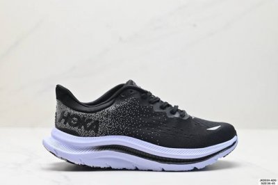 公司级小红书推荐HOKA M KAWANA WIDE 全新配色 这个品牌来自于新西兰的毛利语，HOKA表示大地，ONE ONE表示飞越，连起来就是飞越地平线，O