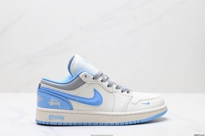 公司级Nike Air Jordan 1 Low Aj1乔1低帮休闲板鞋 同步官方配色 市场唯一独家头层皮打造 原鞋原档案开发 原厂皮料 原档冲孔鞋头 正确满胶