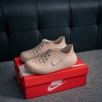 核心私 nike Reactx Rejuven8 耐克夏日穿搭凉鞋 #采用质感柔软且出众回弹的 Reactx泡绵 缔造非凡舒适的日常穿着体验 助你保持活力 货号