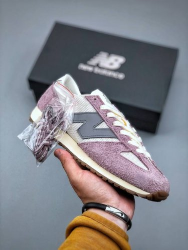 New Balance U471系列低帮经典复古休闲运动慢跑鞋 货号：U471Al 尺码：35-40 半