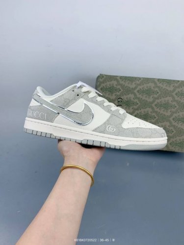 高端定制Nike Sb Dunk Low 古驰联名--- 牛仔布灰白 高端定制 低帮休闲板鞋 定制鞋盒 大厂纯原品质出货 超高清洁度 皮料切割干净无任何毛边 细