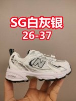 ＮＢ530亲子款儿童 魔术贴术贴+防臭海波丽鞋店 尺码26-37 带来经典系列 经典的530系列！该系列传承了品牌的诸多优点，大胆创新！堪称经典系列里的经典，也