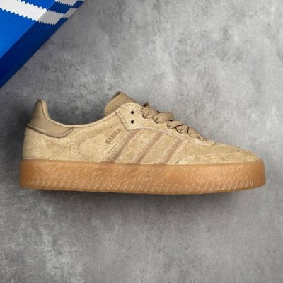 本地 核心私 阿迪达斯 Adidas Originals Samba W 桑巴舞加大厚底版系列德训风百搭松糕休闲运动板鞋 翻毛浅沙棕生胶 #男女鞋半码制#原楦原