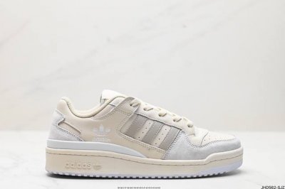 公司级阿迪达斯 Adidas Forum Low Cl 低帮百搭潮流休闲运动板鞋 以复古篮球鞋的外形为基础 采用皮革拼接 简约百搭 更加贴合舒适 中底内侧网格造
