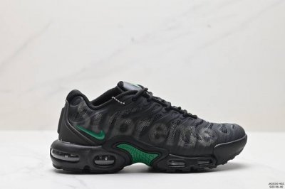 公司级耐克nike Air Maxplus Drift Supreme联名休闲气垫缓震跑步运动鞋 造型超讨喜！鞋面以帆布和织物材质包裹，保证了轻薄透气，更适合夏