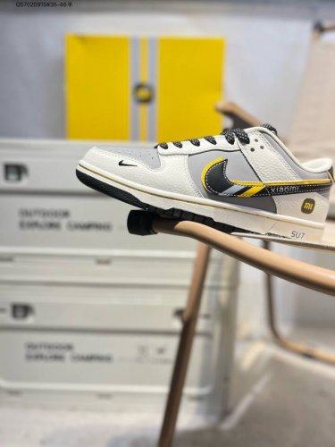 海外爆款限量发售！Nike Sb Dunk Low“ 小米联名 Su7Ultru” 周年高端定制 低帮休闲板鞋 定制鞋盒 大厂纯原品质出货 超高清洁度 皮料切割