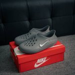 核心私 Nike Reactx Rejuven8 耐克夏日穿搭凉鞋 #采用质感柔软且出众回弹的 Reactx泡绵，缔造非凡舒适的日常穿着体验，助你保持活力。 货