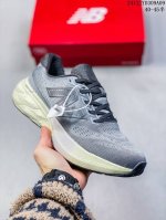 公司级new Balance Nb Fresh Foam 轻量跑鞋 Evoz V2舒适耐磨低帮跑步鞋 实拍首发 受到fresh Foam880舒适骑行的启发 E