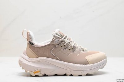 公司级小红书推荐hoka M Kaha 2 Low Gtx全新配色 这个品牌来自于新西兰的毛利语，Hoka表示大地，One One表示飞越，连起来就是飞越地平线