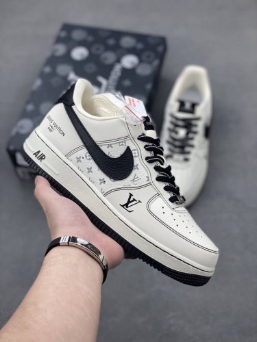 海外限量发售！公司级Nike Air Force 1 '07 Low 空军一号 低帮 运动鞋 休闲鞋 折边针车 工艺难度大 原楦头原纸板 原装鞋盒 定制五金配件