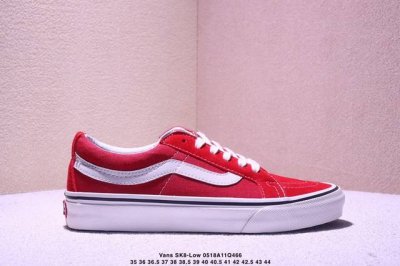 vans Sk8-Low 大红彩标 全新一代 低帮硫化帆布鞋 该鞋款以白线勾勒出整体造型效果 亚光面打造整体鞋身 以Sk8-Low鞋身为蓝本 大红的风格极具辨识