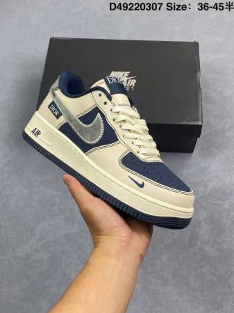160 真标耐克Nike Air Force 1“07空军一号低帮百搭休闲运动板鞋。柔软、弹性十足的缓震性能和出色的中底设计，横跨复古与现代的外型结合，造就出风 - 点击图像关闭