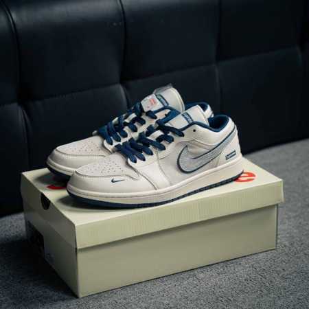 Air Jordan 1 乔丹篮球鞋男女运动鞋潮流板鞋 货号：Xx3318 368 尺码：36 36.5 37.5 38 38.5 39 40 40.5 41 - 点击图像关闭