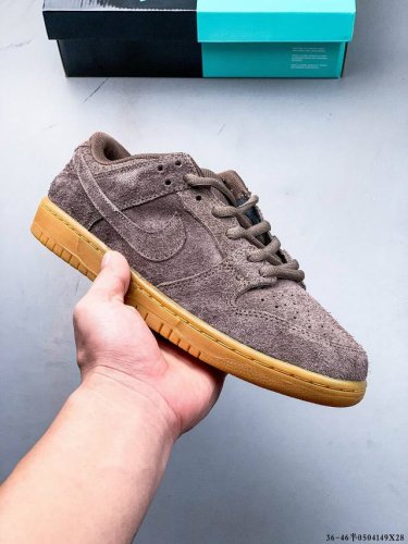 真标半码！耐克Nike Sb Dunk Low Pro经典百搭休闲滑板鞋 0504149X28